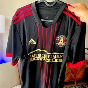 Atlanta United Men’s replica BLVCK kit - size M